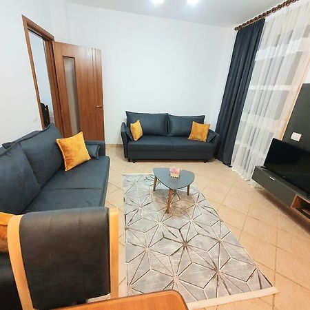 Apartment Me Qera Lungomare Vlore Medem1 Kültér fotó