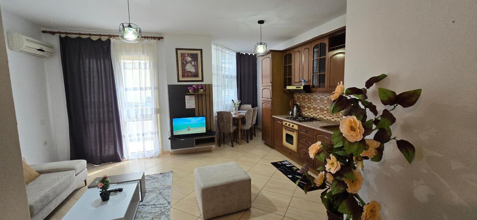 Apartment Me Qera Lungomare Vlore Medem1 Kültér fotó